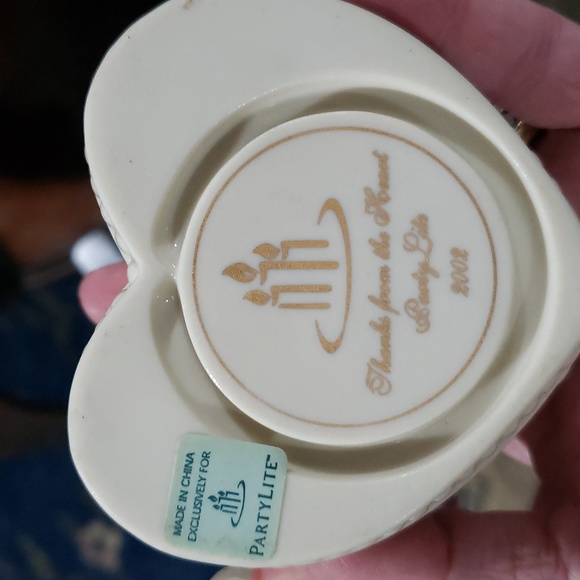 HOST PICK. Vintage. 2002 PartyLite Thanks from the Heart 2pc Tealight Holder - Picture 6 of 8